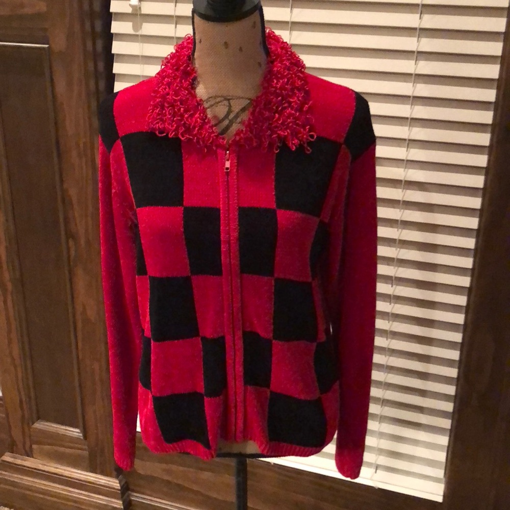 Lisa Sweater Cardigan Size Medium